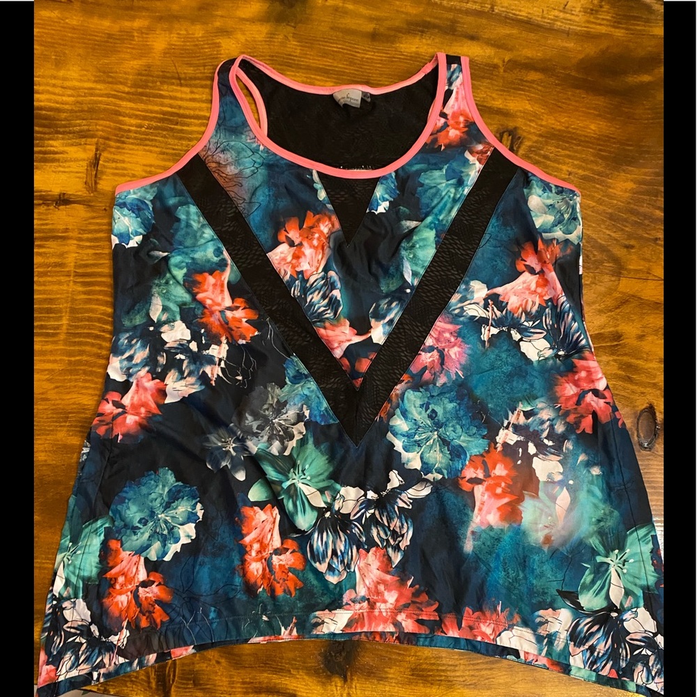 Active top